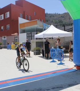 El corredor local Daniel Hernández Évora, ganador de la VIII Marcha Cicloturista de Santiago del Teide · foto 1