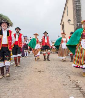 Este domingo se celebra la Romería de La Orotava, la más bonita de Canarias · foto 1