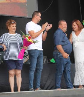 Antigua: Homenaje a las mujeres del mar y brindis popular · foto 2