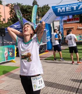 Jairo Paule y Patricia Domínguez ganan la VIII Carrera popular de La Esperanza · foto 6