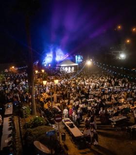 El Rosario: alrededor de 3.000 personas disfrutan del baile de magos de La Esperanza. · foto 2