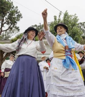 El Portezuelo celebra su tradicional Romería con cerca de 2.000 asistentes · foto 1