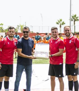 La UD Las Palmas se proclama campeón del Torneo Juvenil Villa de Adeje · foto 2
