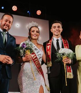 Alexia Izquierdo Bello y Aday Florentín Rodríguez se convierten en la nueva Reina y Míster de las Fiestas de Agosto de La Victoria · foto 2