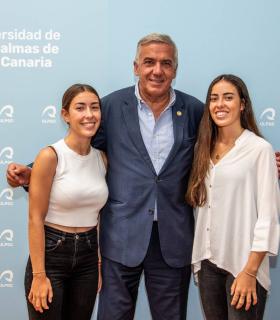 ULPGC: El Rector recibe a Paula e Isabel Laiseca, alumnas de la ULPGC y campeonas del mundo de la clase 29er de regata · foto 12