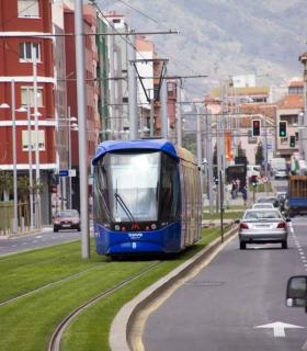 Santa Cruz de Tenerife: el tranvía refuerza su servicio este miércoles 14 por las fiestas del Cristo de La Laguna · foto 2