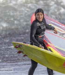 La tinerfeña María Morales se proclama campeona del mundo de windsurf en la modalidad de ola · foto 4