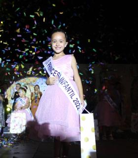 Aina Magnolia Martín Trujillo, elegida Reina Infantil de las fiestas en honor a San Joaquín y la Virgen de La Paz en Tamaimo · foto 2