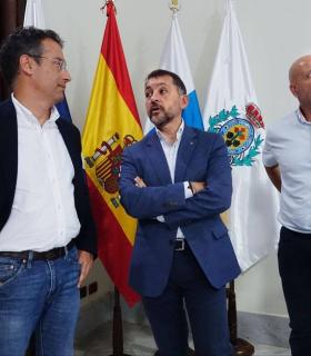 Santa Cruz de Tenerife invertirá más de 8 millones de euros al año en el mantenimiento de los parques y jardines de la ciudad · foto 2