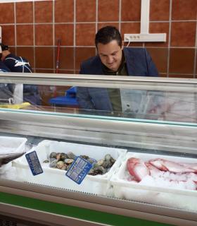 Arona: el Mercado del Agricultor estrena punto de venta de pescado en el V aniversario de su apertura en Valle San Lorenzo · foto 7
