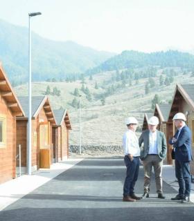 El presidente de Canarias visita las 80 viviendas para afectados del volcán de La Palma que se entregarán durante este mes de noviembre · foto 1