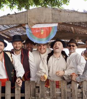 San Antonio Abad reúne, un año más, a miles de personas para celebrar su tradicional romería en Arona Casco · foto 3