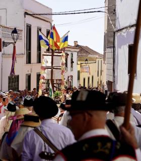 San Antonio Abad reúne, un año más, a miles de personas para celebrar su tradicional romería en Arona Casco · foto 1