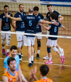 El equipo masculino del CD Cisneros Alter sigue de dulce y suma una nueva victoria · foto 2