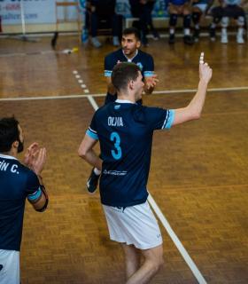 El equipo masculino del CD Cisneros Alter sigue de dulce y suma una nueva victoria · foto 1