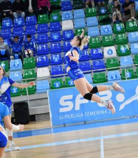 Club voleibol Cuesta Piedra: "un triunfo que vale un liderato" · foto 5