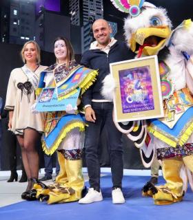 Trapaseros consigue el primer premio de Interpretación del concurso de Murgas de Santa Cruz de Tenerife · foto 1