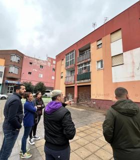 CC La Laguna se compromete en el programa ARRU de rehabilitación de viviendas las VPO de La Hornera, Taco · foto 1