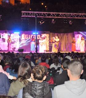 Todo listo para celebrar la Gala de Elección a Reina Infantil del Carnaval · foto 2