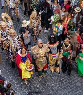 Más de 20.000 personas disfrutaron del Coso Apoteósico en La Orotava · foto 6
