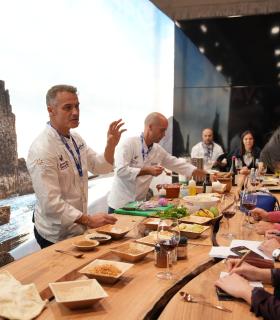 Cabildo e ICEX promocionan la gastronomía de Tenerife entre periodistas de Europa, Asia y América · foto 2