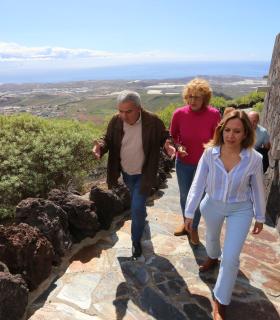 Rosa Dávila denuncia el abandono de Arona y del Sur de Tenerife por parte del PSOE · foto 1
