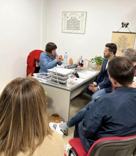 Domínguez plantea crear un plan municipal de pymes y emprendimiento para La Laguna · foto 1