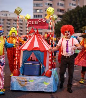 La alegría del Carnaval recorre Candelaria · foto 2