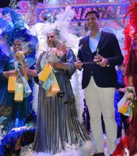 María Jesús Socas Jiménez, elegida Reina Mayor del Carnaval de Los Gigantes 2023 · foto 1