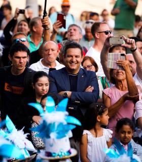 El Encuentro de Murgas de Tenerife hace vibrar el recinto del Carnaval Internacional de Los Cristianos 2023 · foto 11