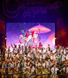 El Encuentro de Murgas de Tenerife hace vibrar el recinto del Carnaval Internacional de Los Cristianos 2023 · foto 4