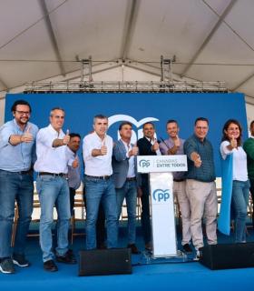 Manuel Domínguez (PP) hace una apuesta firme por la vivienda en Canarias · foto 2