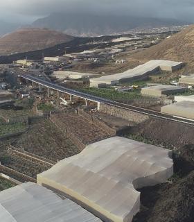 Entra en servicio la carretera de La Costa que restituye la movilidad en el Valle de Aridane tras la erupción volcánica · foto 3