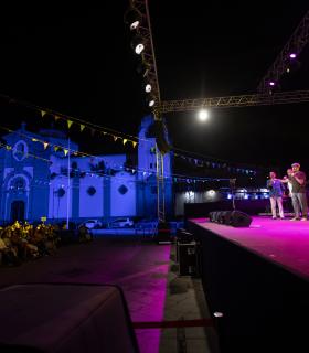 Las 8 islas se reúnen en Candelaria en torno a la música popular con el concierto "8 Orillas" · foto 4