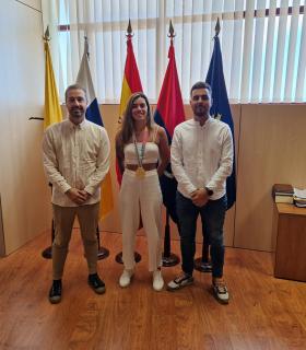 El alcalde anuncia la intención del gobierno local de nominar un espacio público de la ciudad con el nombre de Misa Rodríguez · foto 1