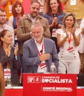 Torres: "Si hay una voz mayoritaria para defender a Canarias, es la voz del PSOE. Canarias es socialista" · foto 3