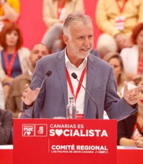 Torres: "Si hay una voz mayoritaria para defender a Canarias, es la voz del PSOE. Canarias es socialista" · foto 4