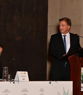 Loro Parque entrega el Premio Gorila 2022 en reconocimiento a la dedicación por la protección del planeta · foto 2
