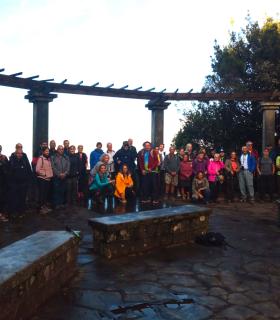 La séptima ruta del programa "Patean2023" lleva a 50 senderistas desde la Cruz del Carmen a Punta del Hidalgo · foto 2