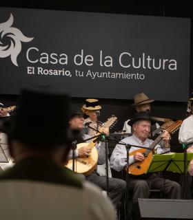 El II Memorial "Alberto Medina" reúne a agrupaciones de Tenerife y Gran Canaria con guiño incluido a la música tradicional gallega · foto 3