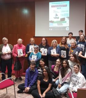 Canarias acoge '101 relatos de Periodismo', un libro  sobre la profesión y la verdad a través de la creación  literaria · foto 2