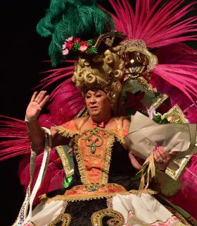 Antolina Libertad Ramos González, nueva reina de la Tercera Edad de la Piñata Chica de Tacoronte 2024 · foto 2