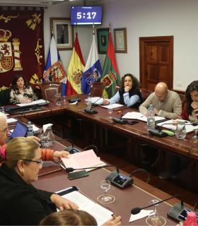 El Ayuntamiento de Tacoronte implanta un nuevo servicio de vídeo actas digitales para los plenos · foto 2