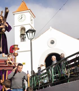 Via Crucis de este viernes en Igueste · foto 5