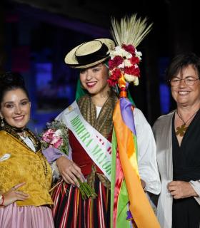 Johana Díaz, Romera Mayor, y Servanda López, Romera de Mayores, de las Fiestas de San Marcos 2024 · foto 3