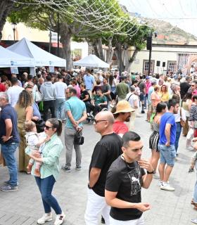 La Fiesta del Queso 2024 cosechó un rotundo éxito en su primera edición celebrada hoy en el casco de Guía · foto 15
