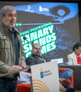 Clavijo destaca el buen momento actual del sector del videojuego y los eSports en Canarias · foto 2