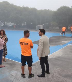 En marcha la construcción de una pista multideporte en la urbanización La Atalaya · foto 1