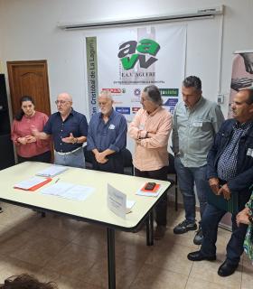 Hoy, nace la nueva Asociación de las Asociaciones Vecinales de Canarias (AVC) · foto 3