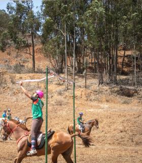 Casi 40 jinetes protagonizan la II Sortija de Caballos de La Esperanza · foto 4